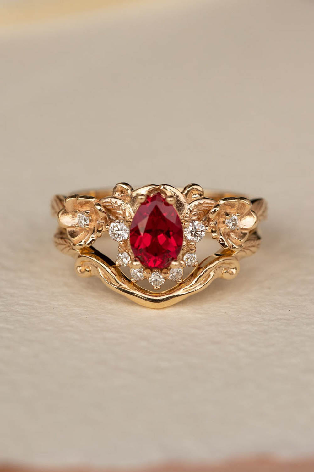 Pin by minakshi on Gold ring designs | Diamond earrings design, Diamond  jewelry designs, Bridal bling